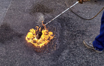 Balmalcolm flat roofing repairs